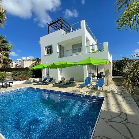 Villa Sunny Breeze In A Prime Spot Near Everything Coral Bay Exterior photo