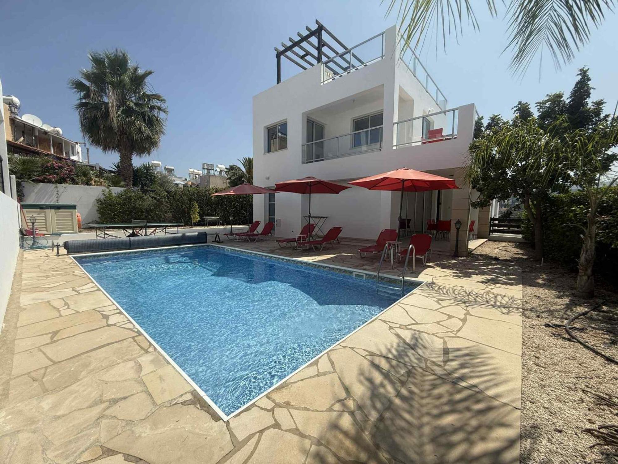 Villa Sunny Breeze In A Prime Spot Near Everything *